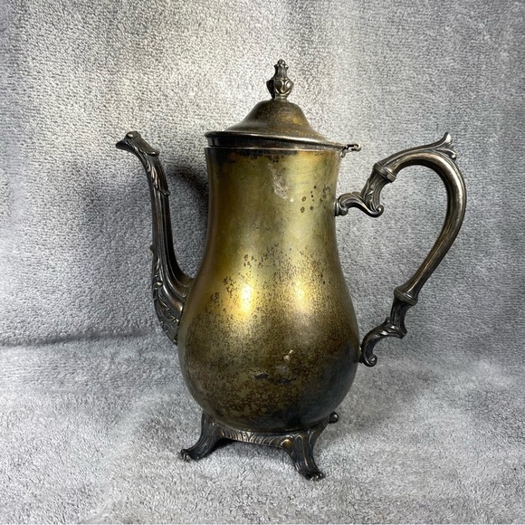 Vintage Tea Pot - Picture 1 of 6